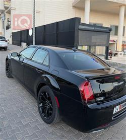 كرايسلر 300